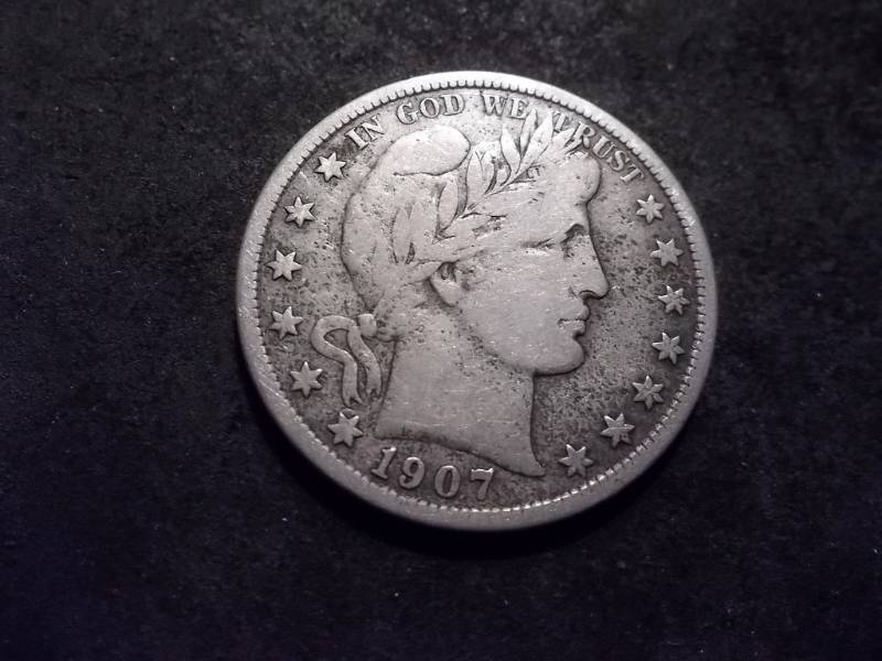 lot 53 image: 1907 D Barber Half Dollar