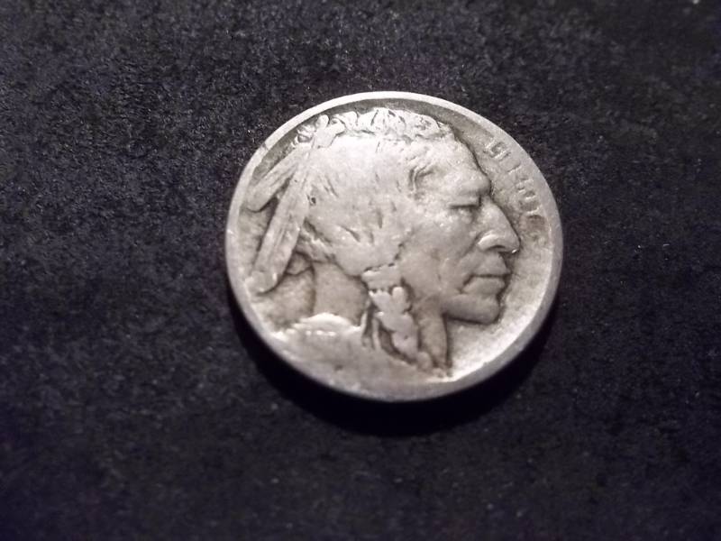 lot 77 image: 1914 D Buffalo Nickel