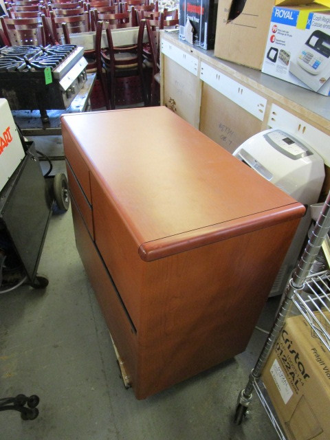 lot 409 image: WOODEN FILING DESKCABINET