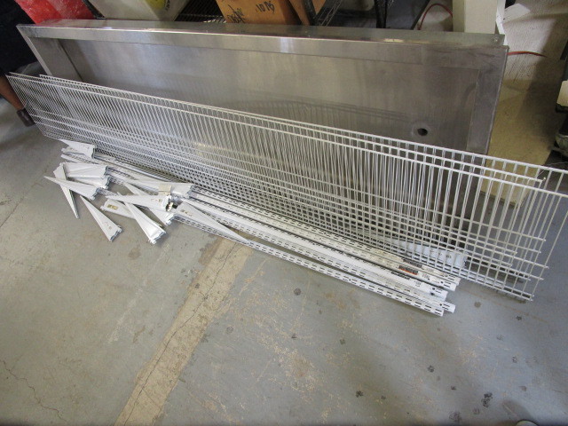 lot 424 image: CLOSETMAID WALL SHELVING TRACK W BRACKET SUPPORTS  WALL RACK