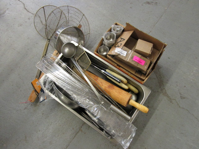 lot 438 image: ASSORTMENT OF KITCHEN UTENSILS, KNIVES, WHISKS, ROLLING PIN, ETC.