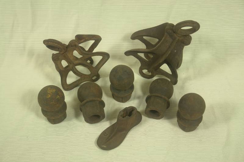 lot 47 image: Assorted Metals Fittings & Fixtures
