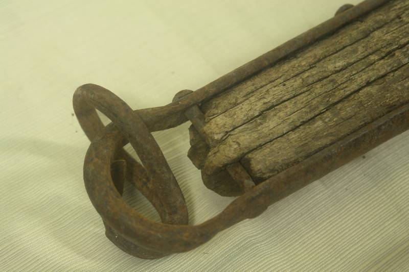 lot 46 image: Wood and Metal Horse eveners