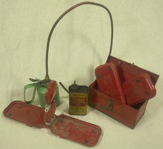 lot 44 image: Oil Can s & Road Hazard Reflectors