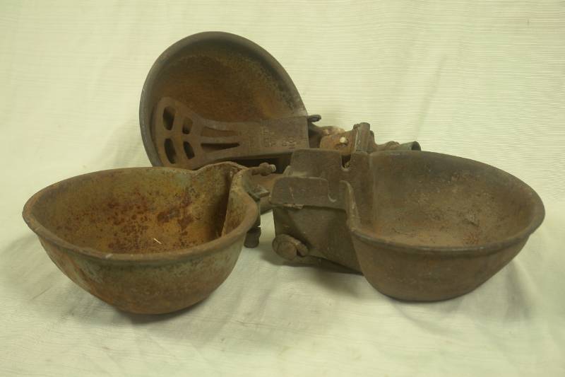 lot 41 image: Three Livestock Water Cups