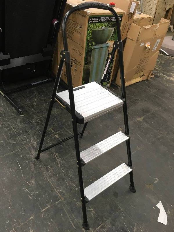 lot 17 image: Costco 3-Step Stool, Retail $19.99