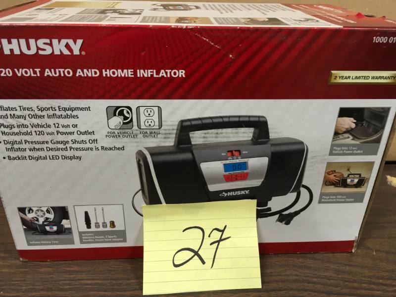 lot 27 image: Husky HD12120 12-Volt120-Volt Home And Auto Inflator in good conditions