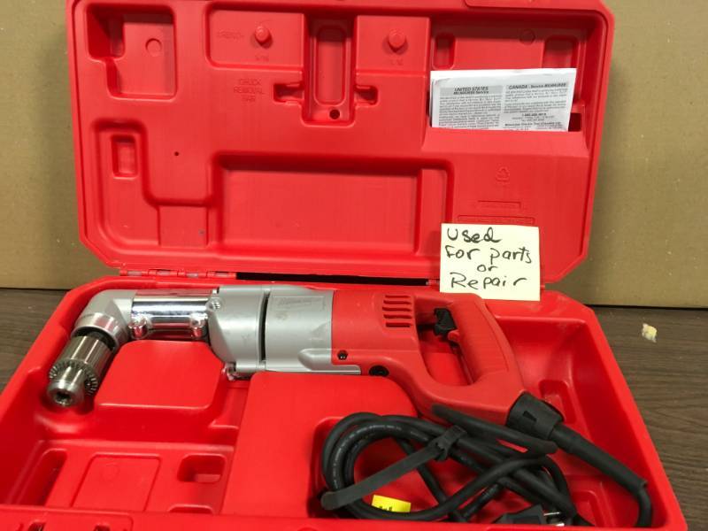 lot 86 image: Milwaukee 1107-1 12 Right Angle Drill wCase  USED FOR PARTS OR REPAIR
