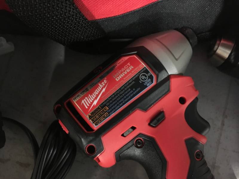 lot 92 image: MILWAUKEE M18 18-Volt Lithium-Ion Brushless Cordless Hammer DrillImpact Combo Kit (2-Tool) W(2) Batteries, Charger, Bag in good conditions