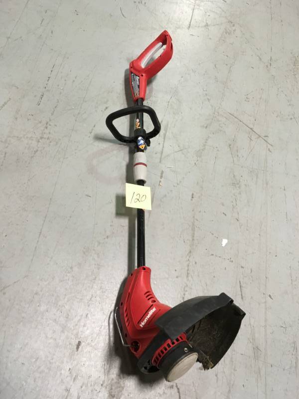 lot 120 image: HOMELITE 13 in. 4 Amp Straight Electric String Trimmer