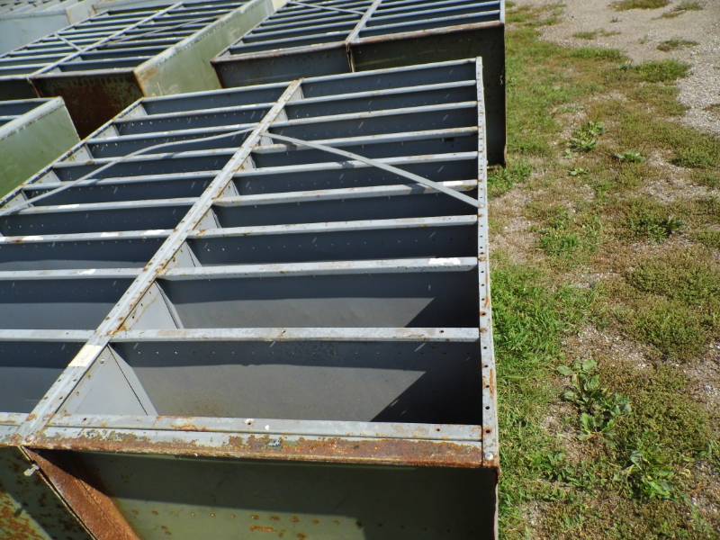 lot 6 image: Double Metal Shelf