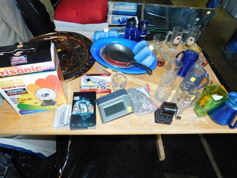 lot 38 image: Miscellaneous Items