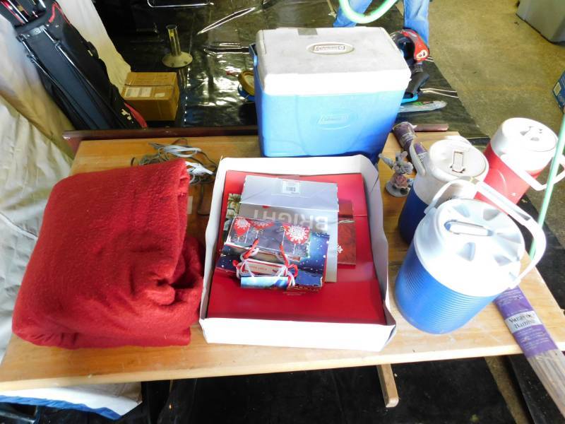 lot 40 image: Miscellaneous Items
