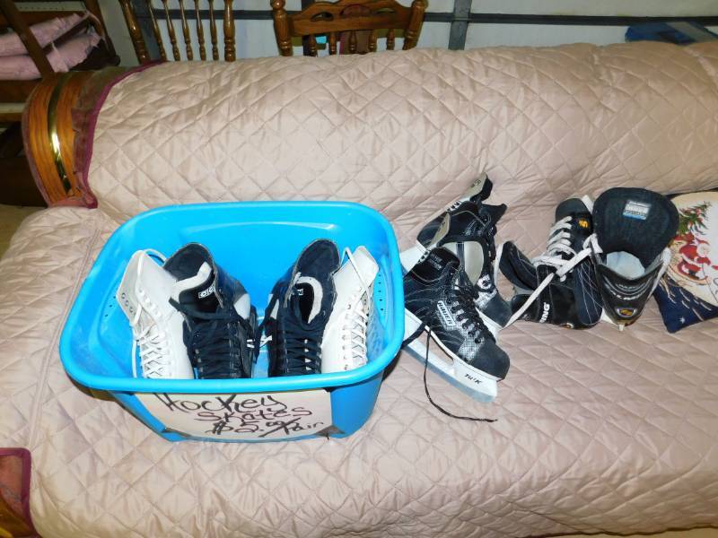 lot 62 image: Three Black Pair Hockey Skates (One Is Bauer) (One Is Salming) (One Is CCM) & One White Pair Sz 9 Figure Skates