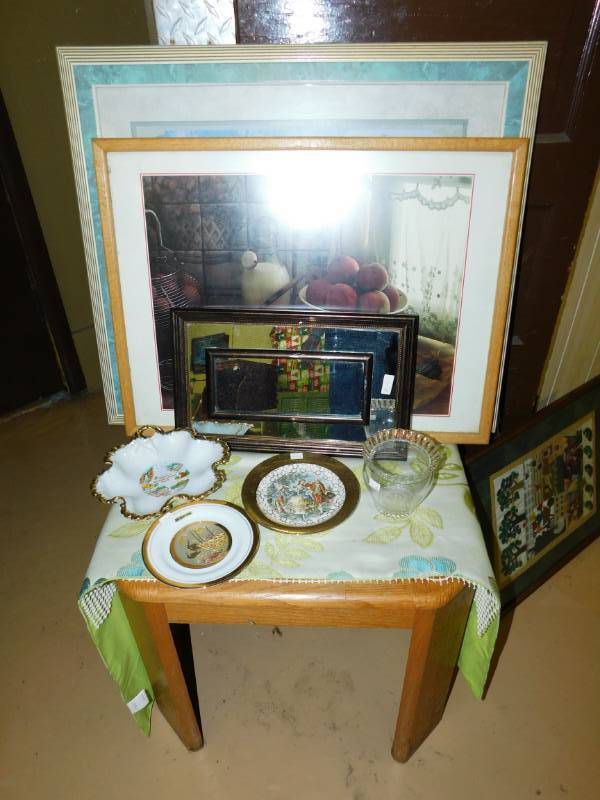 lot 87 image: Table With Cloth---Dishes---One Small MirrorTwo Pictures