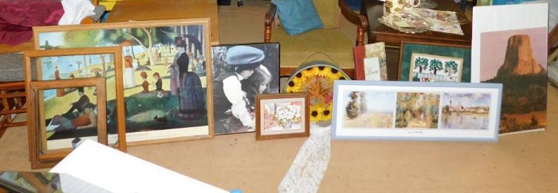 lot 122 image: Oil Pan DcorSeven PicturesTwo Picture Frames With Glass