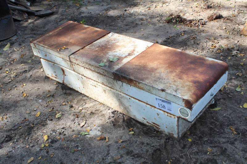 lot 158 image: Truck Bed Box