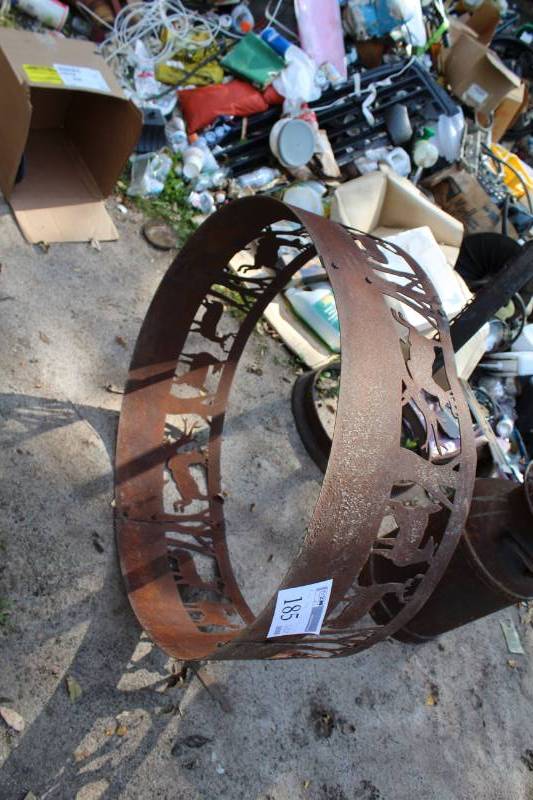 lot 185 image: Metal Fire Ring
