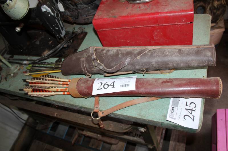 lot 264 image: Lot of (2) Bow Quivers w Hunting & Target Arrows