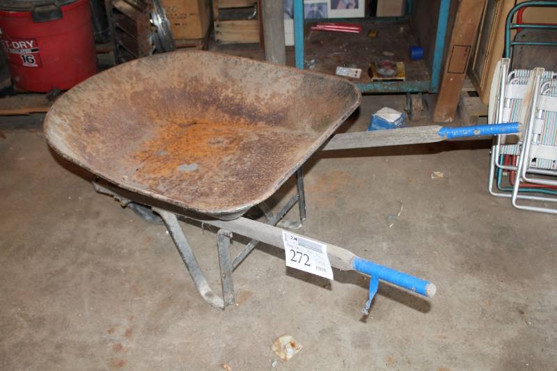 lot 272 image: Metal Wheelbarrow
