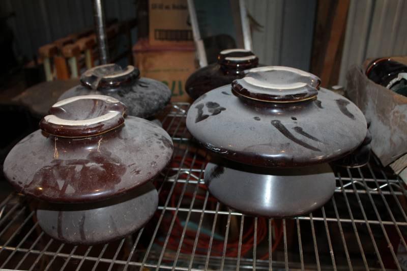 lot 275 image: Electric Insulators