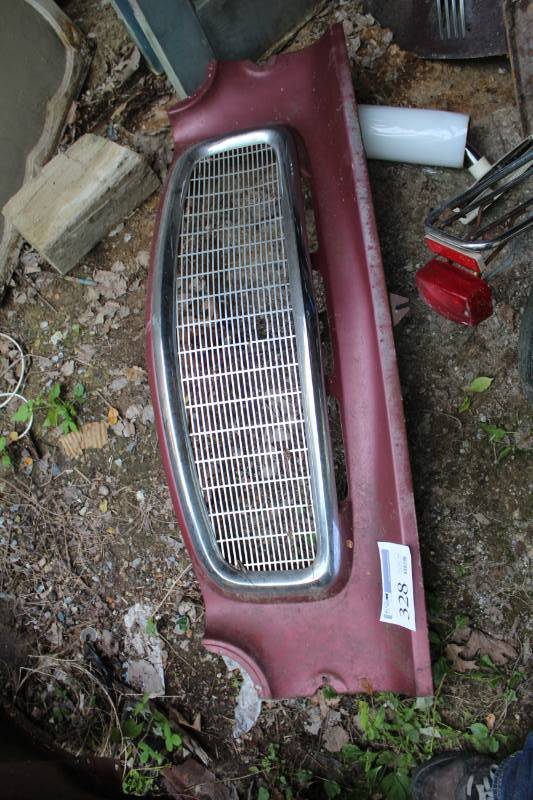 lot 328 image: Car Grill