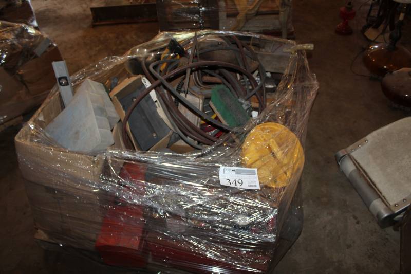 lot 349 image: Tool, Hand Tools, System Analyzer, Shoe Cobbler Kit, Pneumatic Hose, Parts, Nails, Misc. Equipment