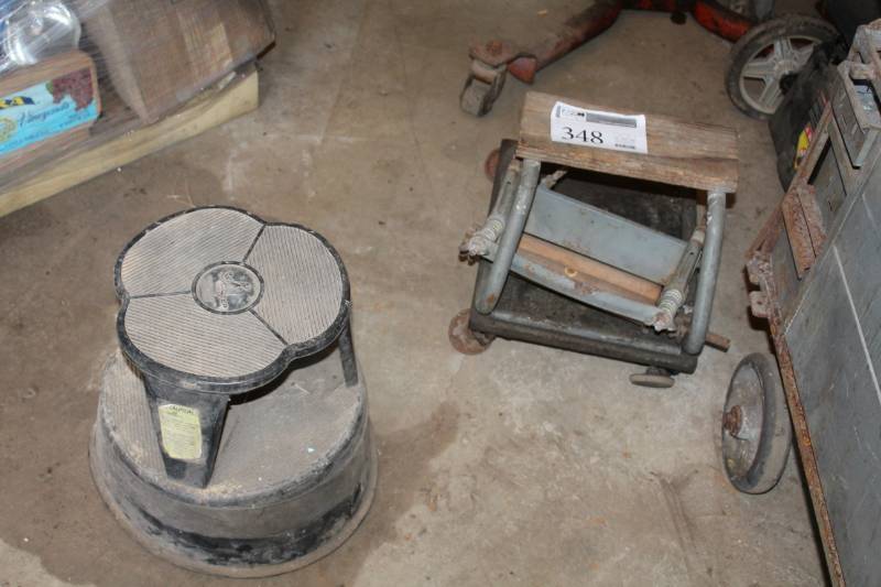 lot 348 image: Lot of (2) Shop Stools