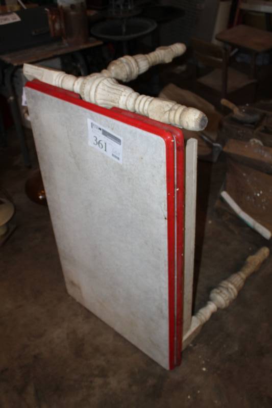 lot 361 image: Metal Top w Unattached Legs