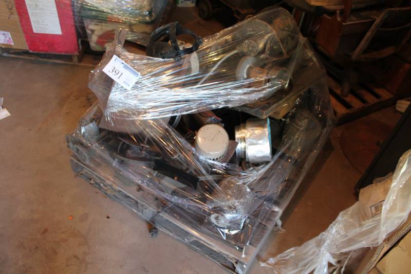 lot 391 image: Squirrel Fans, Motors, Grinding Wheels, Disk Brakes, And More