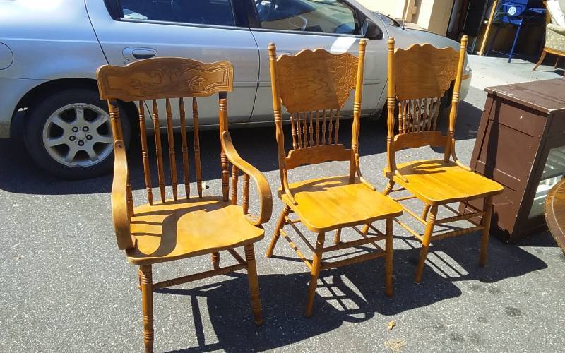 lot 27 image: 3-Wood Pressed Back Chairs