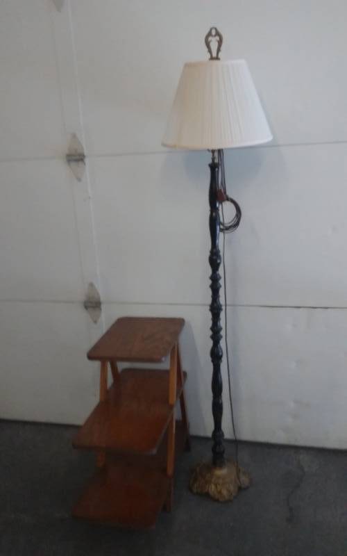 lot 48 image: Vintage 3-Tier Shelf, Floor Lamp With Shade