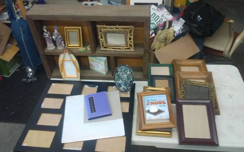 lot 51 image: Barn Wood Shadow Box, 25x18, Other Frames & Figurines