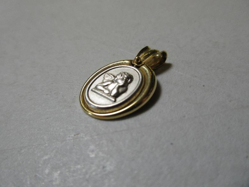 18K YELLOW GOLD  PLATINUM ANGEL PENDANT 2.2 GRAMS