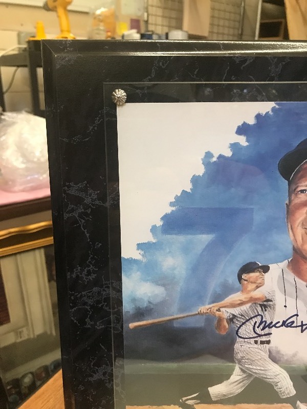 MICKEY MANTLE AUTOGRAPHED PORTRAIT W COA