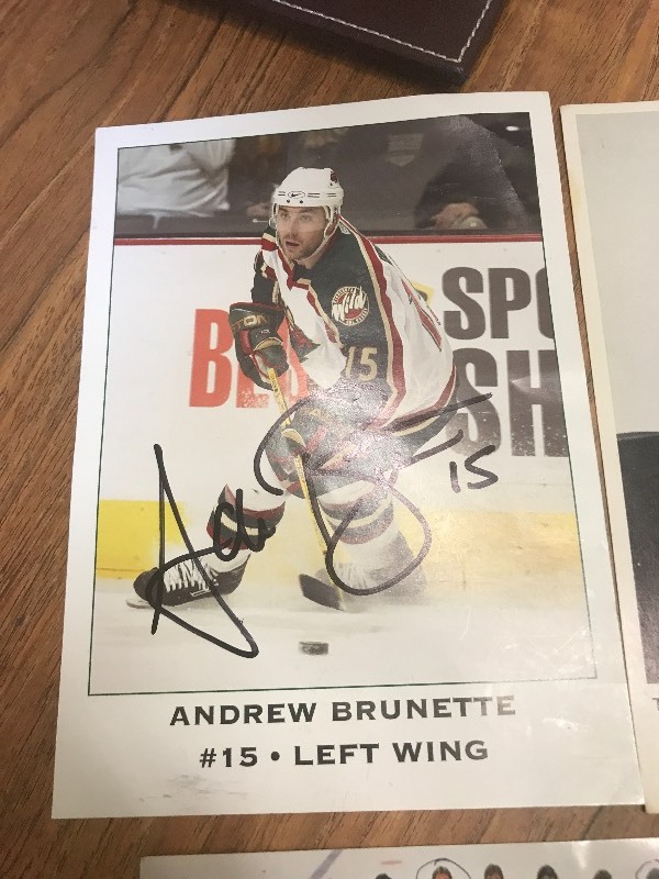 4 MISC. SPORTS PHOTOS  POSTCARDS, 2 SIGNED