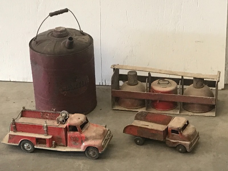 lot 20 image: Lot Of (2) Vintage Tin Toy Trucks,...
