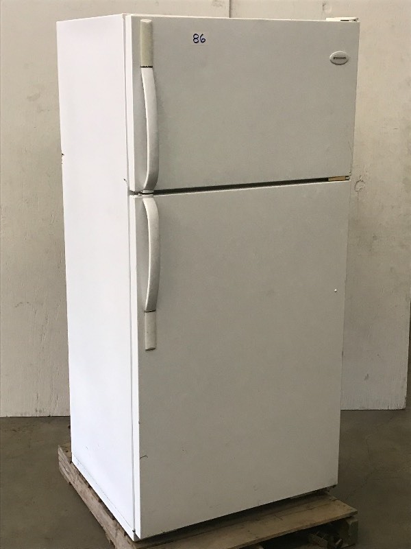 lot 86 image: Frigidaire Refrigerator  Freezer