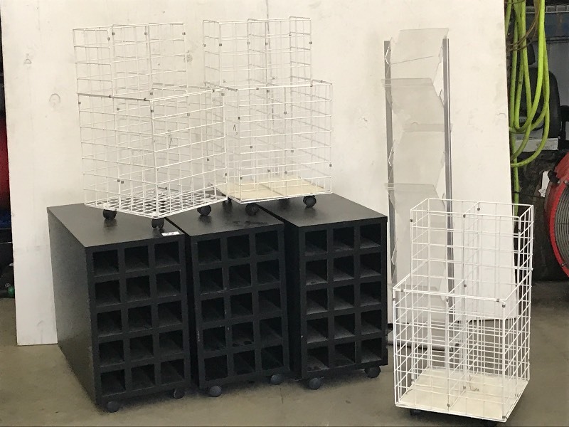 lot 99 image: Lot Of (3) Wire-Cage Rolling Bluep...