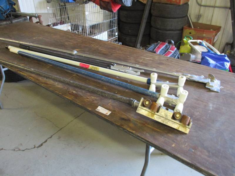 Corner tools and extension handles