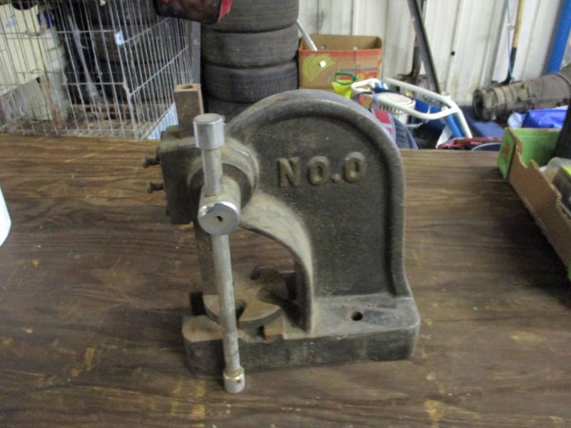 Arbor press