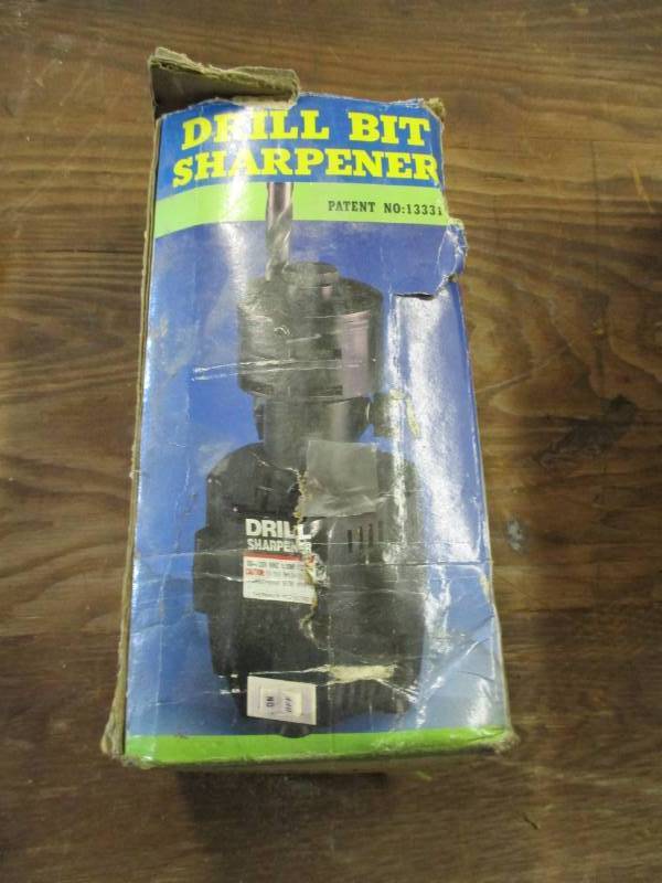 Drill bit sharpener