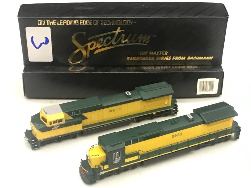 (2) Spectrum HO Scale Diesel Loco...