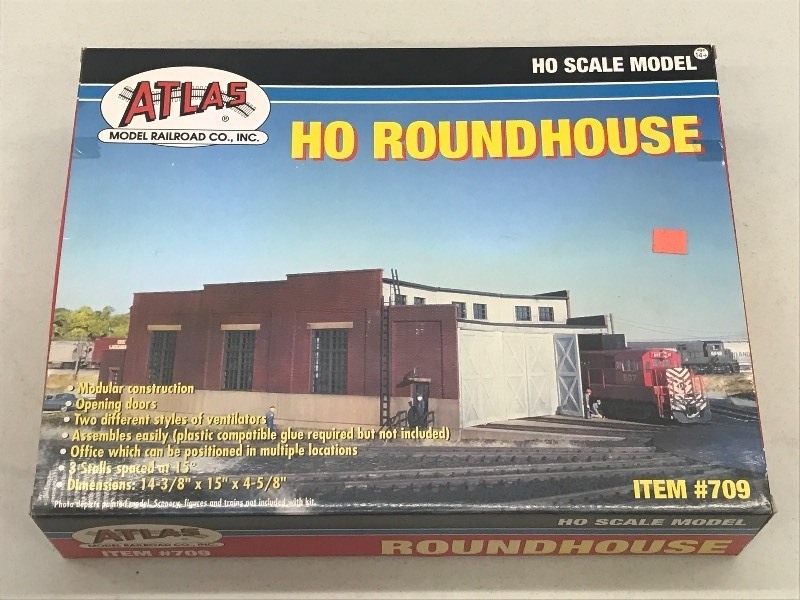 Atlas HO Scale Roundhouse #709 Mo...