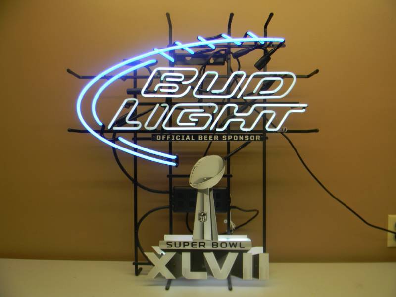 lot 1 image: SUPER BOWL NEON LIGHT - WORKS - APPROX 28 BY 32 - SEE PICTURES