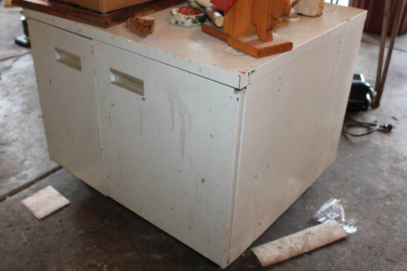 Rolling Cabinet