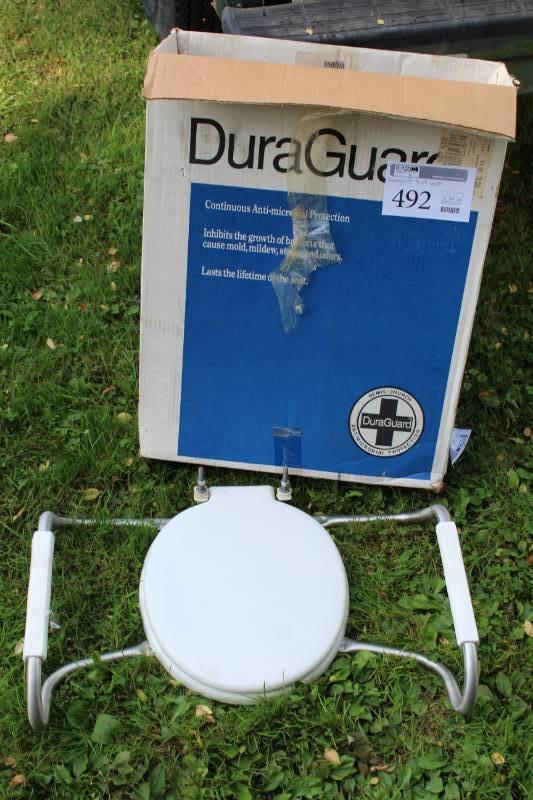 Duraguard Medical Toilet Seat w Handles