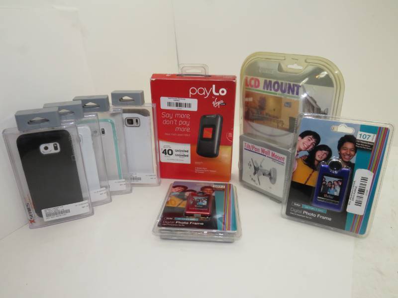 huge lot of phone and electronic acc.s