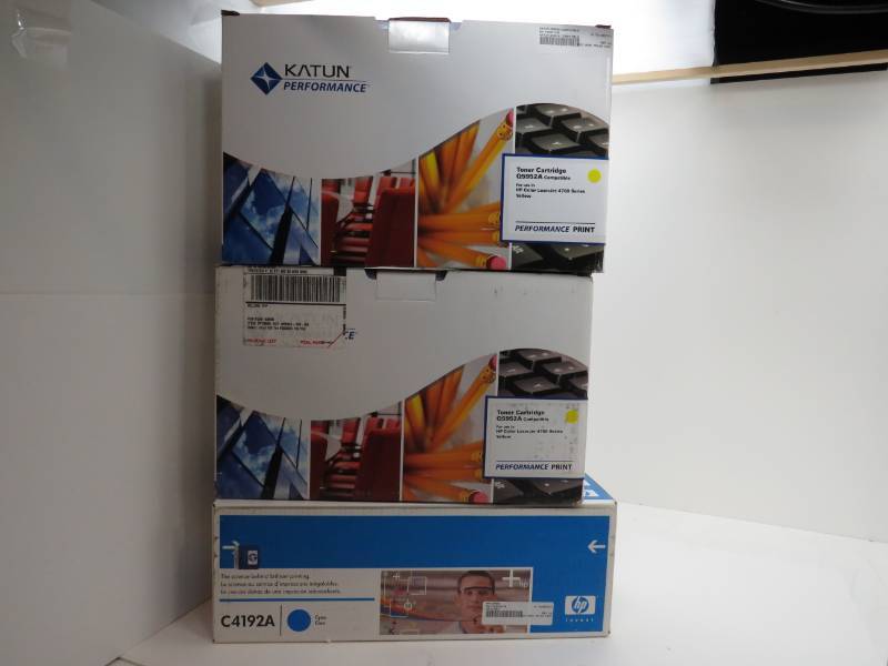 Lot of 3 ink toners for HP printers