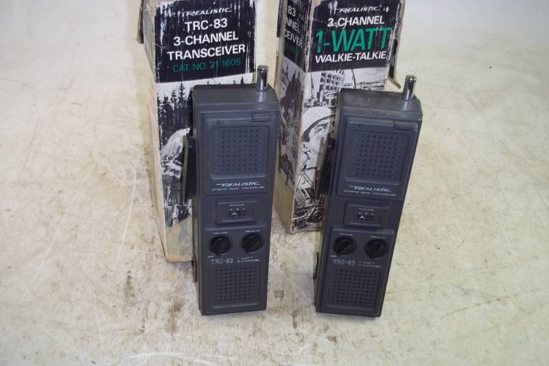 lot 31 image: Vintage Walkie Talkies with boxes